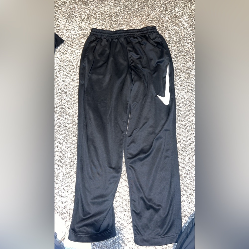 Men’s Black Nike sweatpants